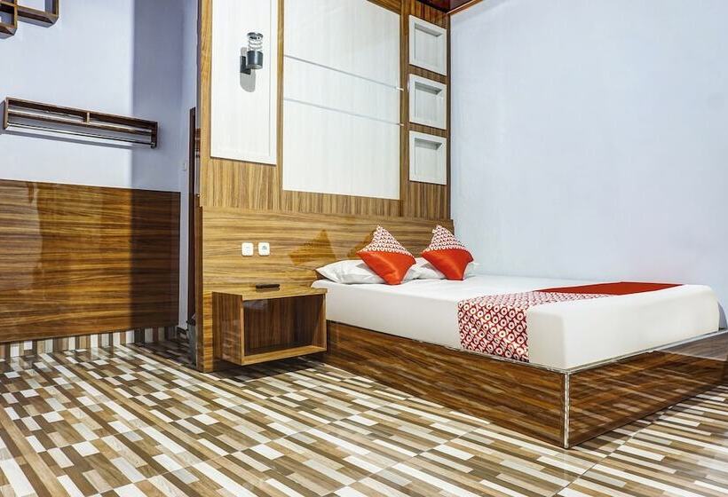 酒店 Oyo 90925 Penginapan Dafandra Beach