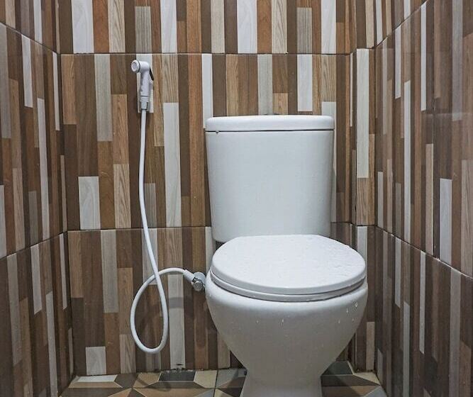 酒店 Oyo 90925 Penginapan Dafandra Beach