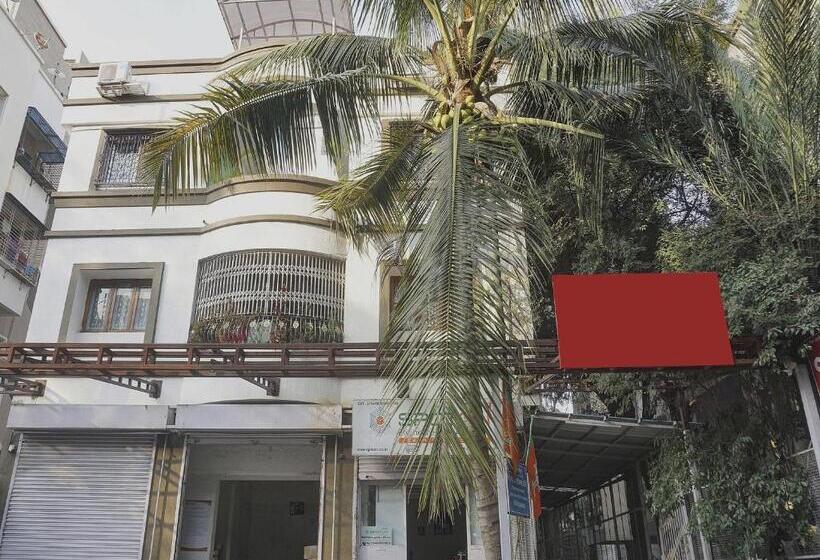 فندق Super Townhouse The Upper Room Near Pune Airport