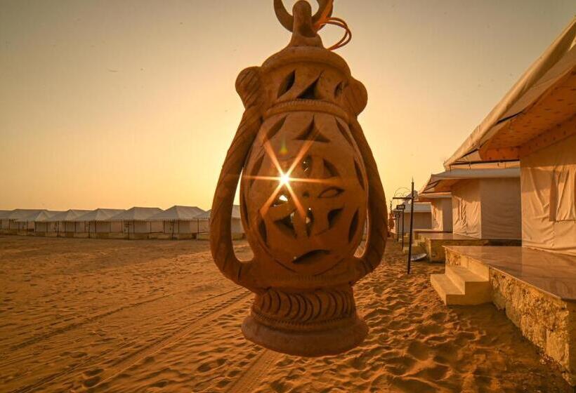 ホテル The Carvaans Resort