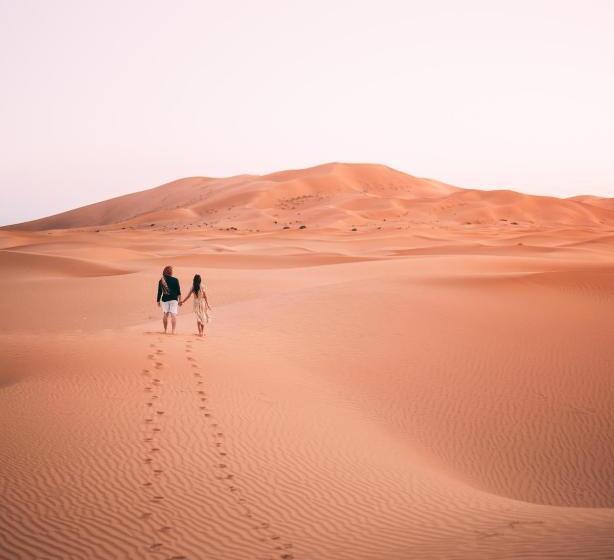 ホテル The Carvaans Resort