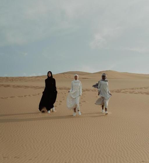 ホテル The Carvaans Resort