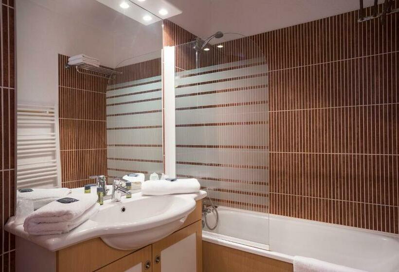 בית מלון כפרי Vvf La Plagne Montalbert Paradiski