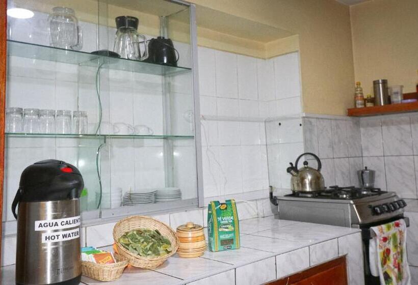 ペンション Cusco Hawka Pacha Hostal