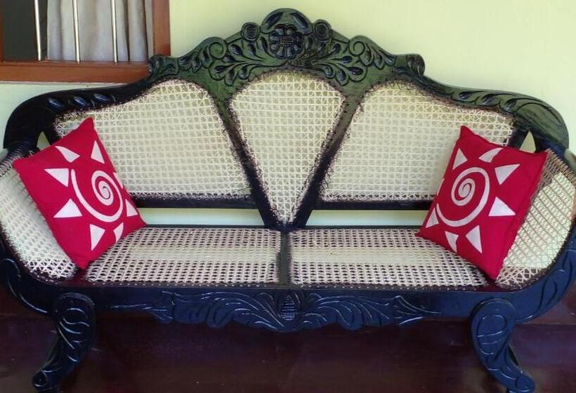 Пансион Green Villa