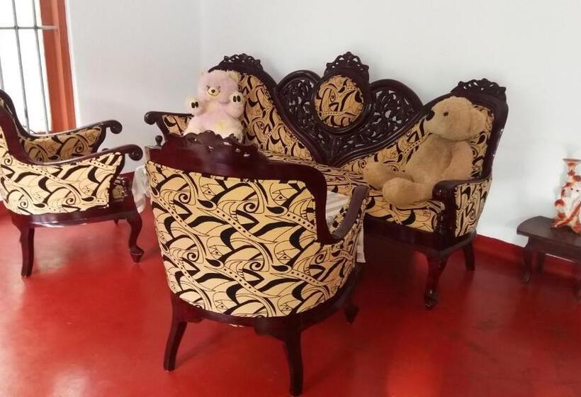 Пансион Green Villa