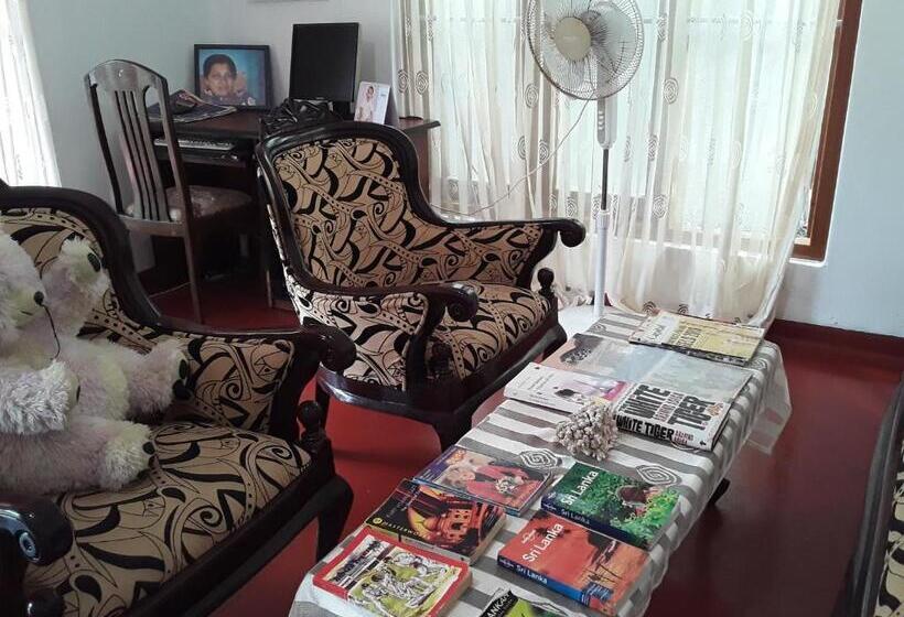 Пансион Green Villa