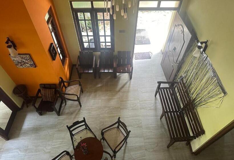 Пансион Green Villa