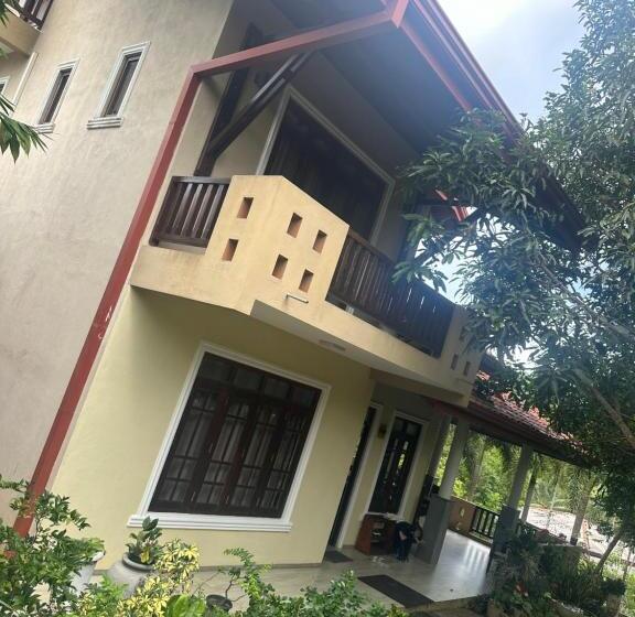 Пансион Green Villa