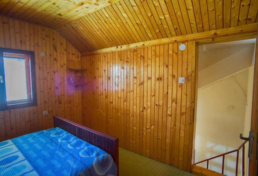 پانسیون Guest House Jezera