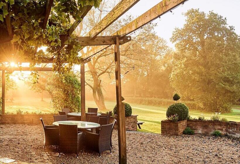 فندق صغير The Coppleridge Inn