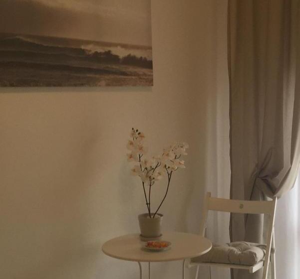 تختخواب و صبحانه La Casa Di Isabella Loreto