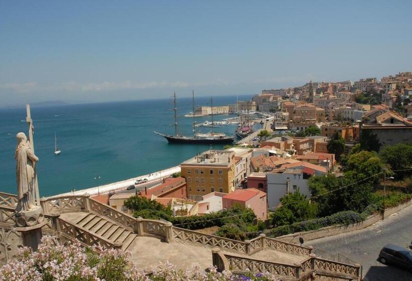 住宿加早餐  I Due Mari