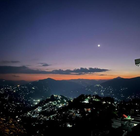 호텔 The Di Lac Retreat