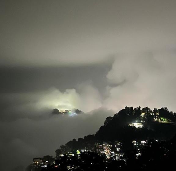 호텔 The Di Lac Retreat