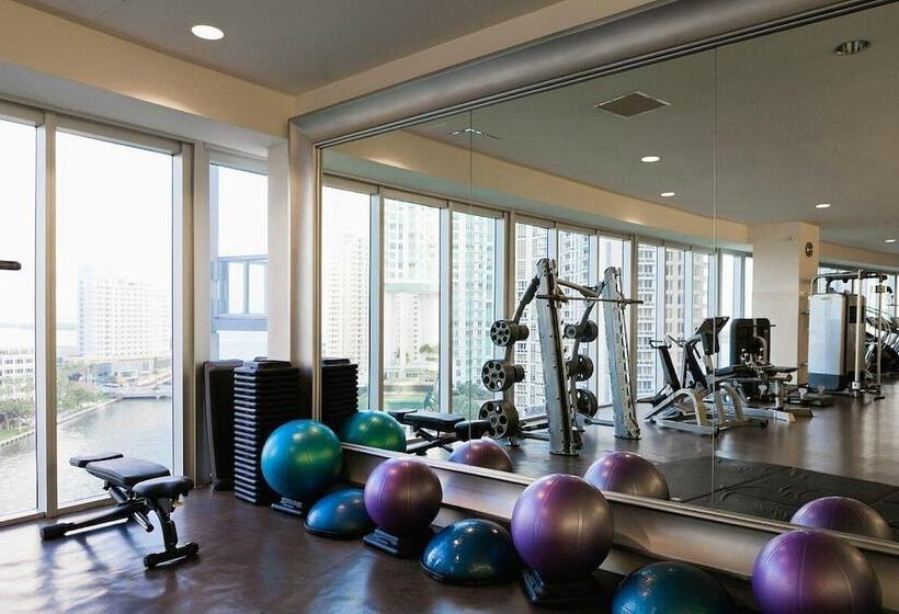 Icon Brickell Luxury Residence