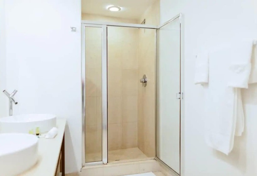 Icon Brickell Luxury Residence