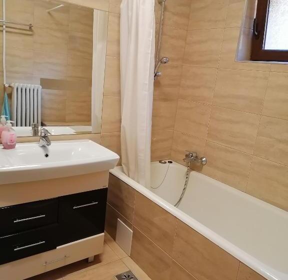 פנסיון Casă De Oaspeți Orso