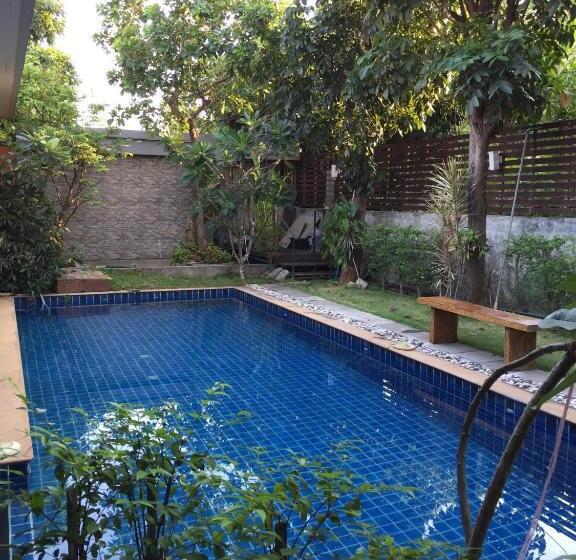 פנסיון Nature Home