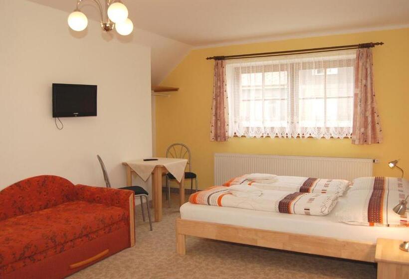 بنسيون Apartmány Florian