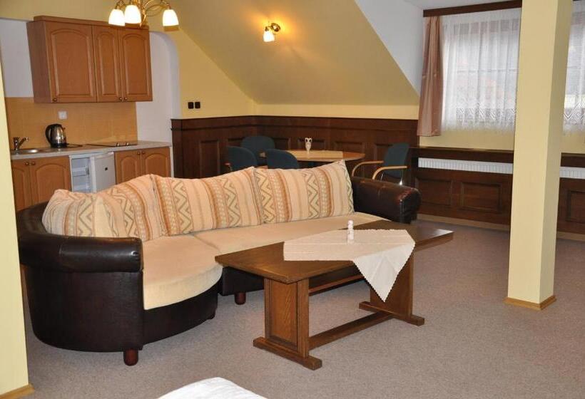 بنسيون Apartmány Florian