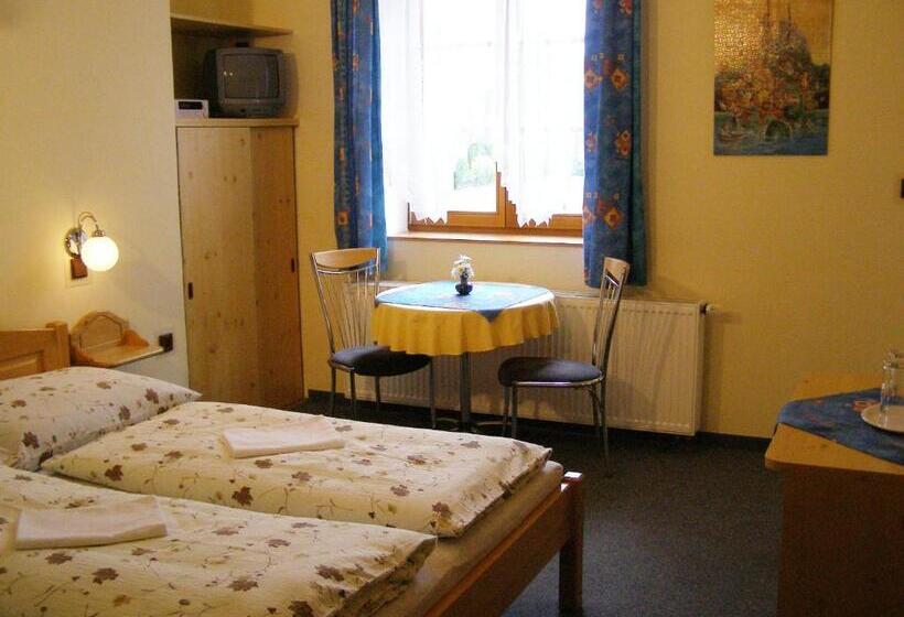 بنسيون Apartmány Florian