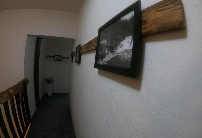 پانسیون Penzion & Restaurant Pod čerťákem