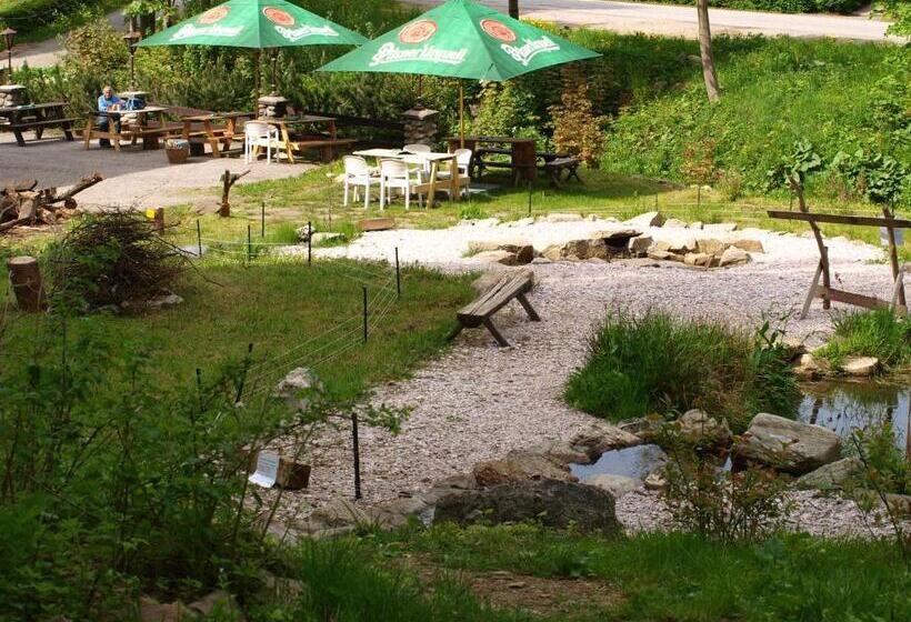 پانسیون Penzion & Restaurant Pod čerťákem