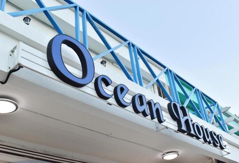 הוסטל Ocean House