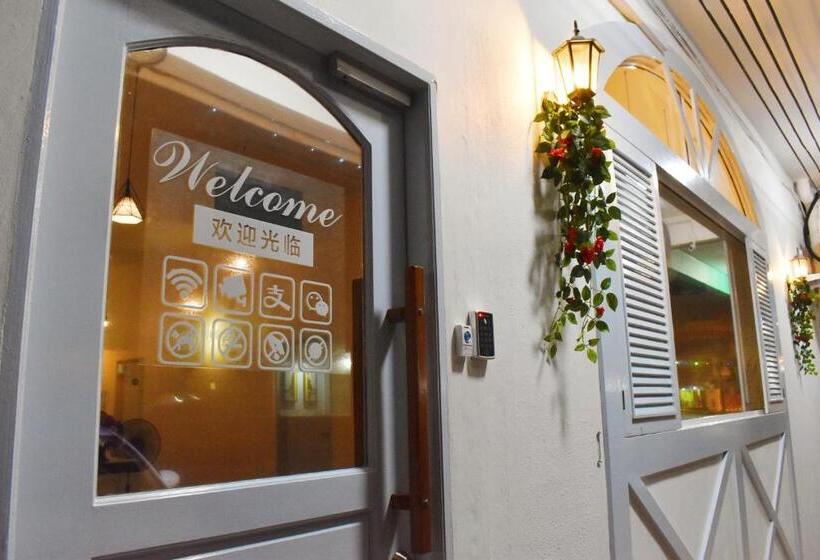 הוסטל Ocean House