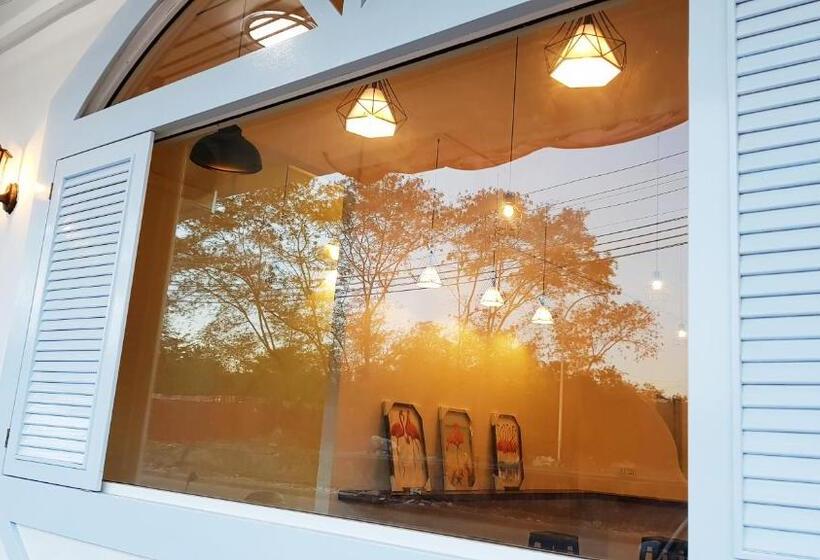 הוסטל Ocean House