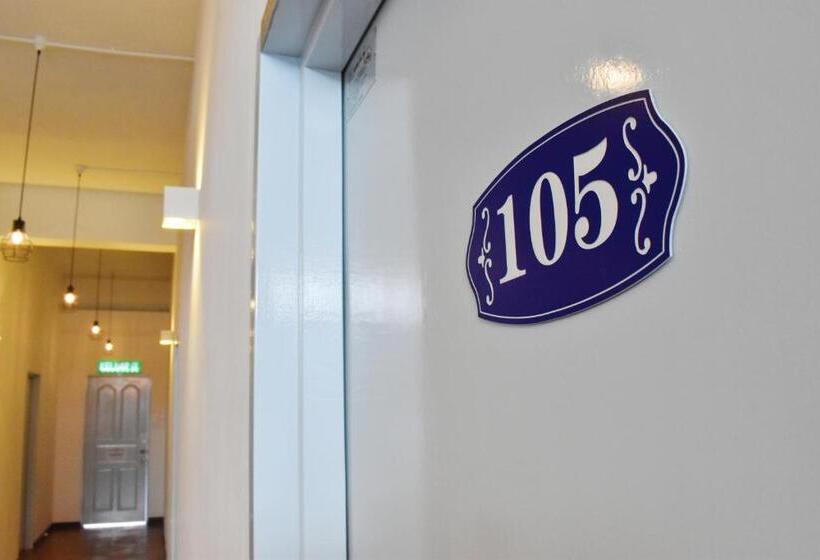 הוסטל Ocean House