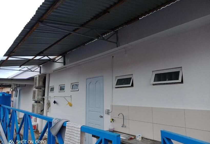 הוסטל Ocean House