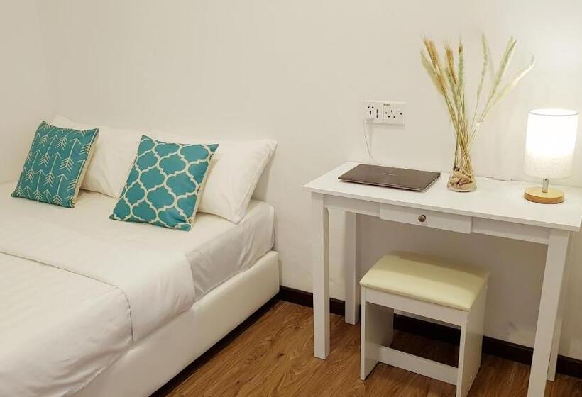 הוסטל Ocean House