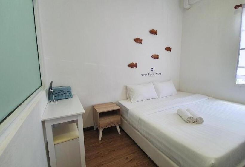 הוסטל Ocean House