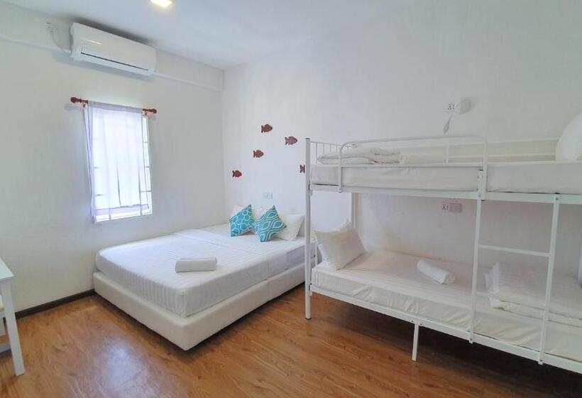 הוסטל Ocean House