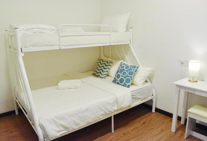 הוסטל Ocean House