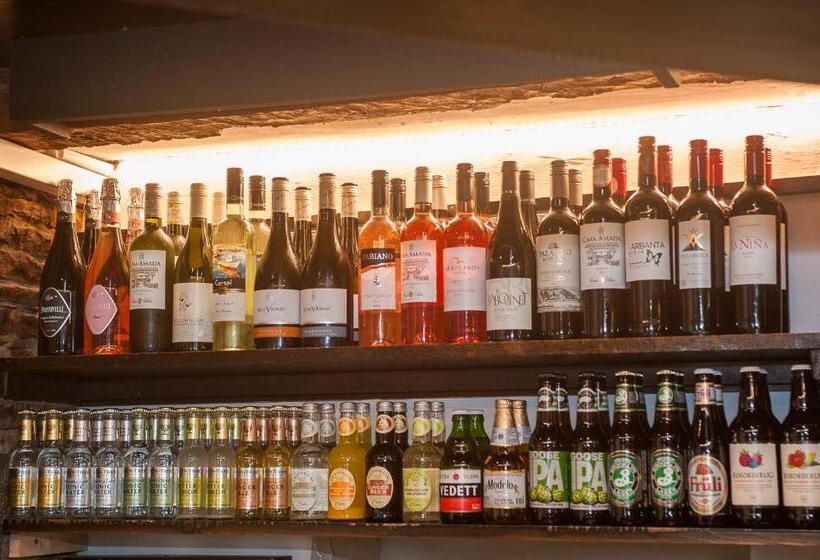 호스텔 The Hare And Hounds, Levens