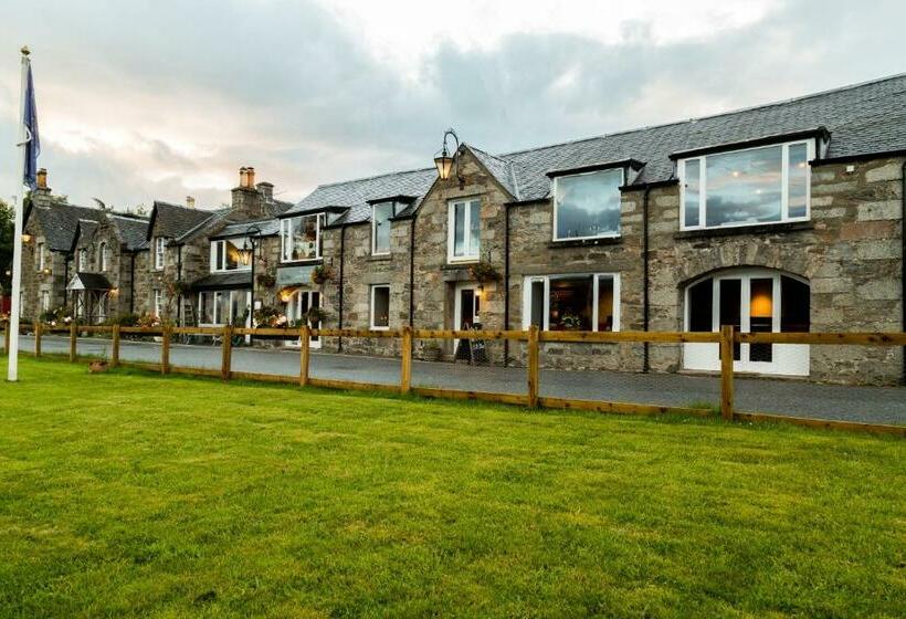 فندق صغير The Inn At Loch Tummel