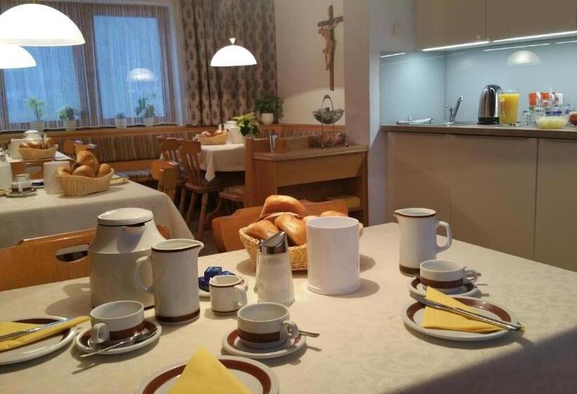Bed and Breakfast Haus Kirchmaier
