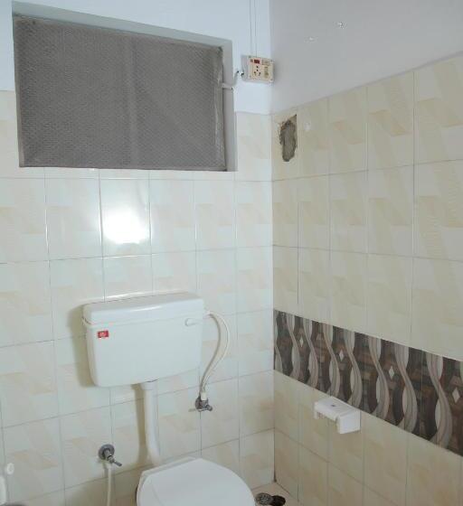 Отель Malayalam Lake Resort