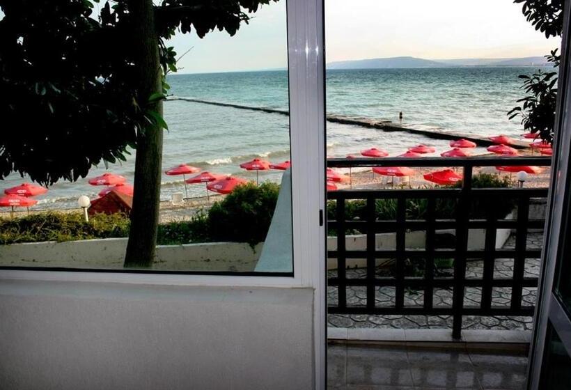 فندق Oasis   Beach Access