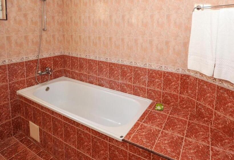 فندق Oasis   Beach Access