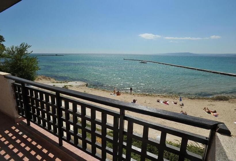 فندق Oasis   Beach Access