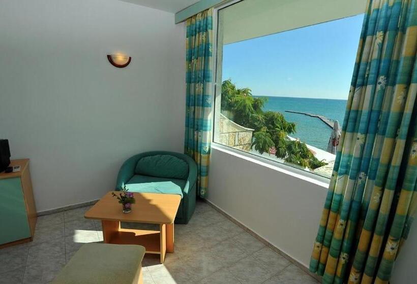 فندق Oasis   Beach Access