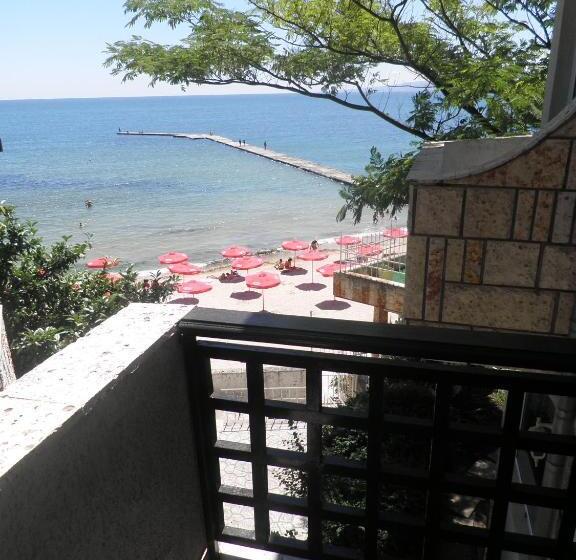 فندق Oasis   Beach Access