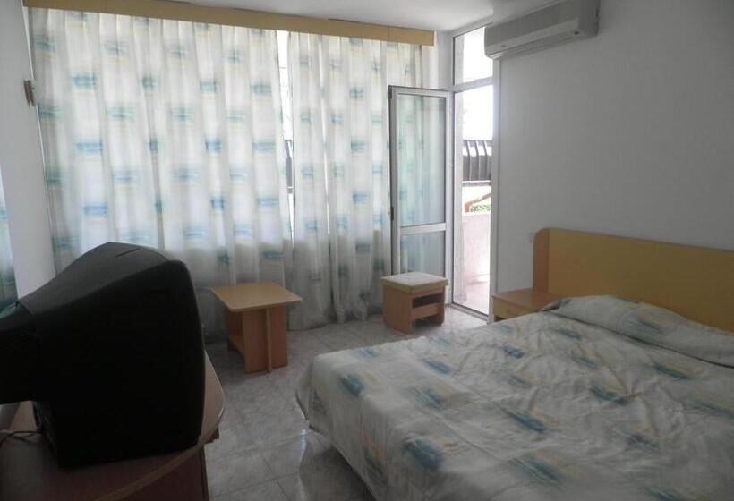 فندق Oasis   Beach Access