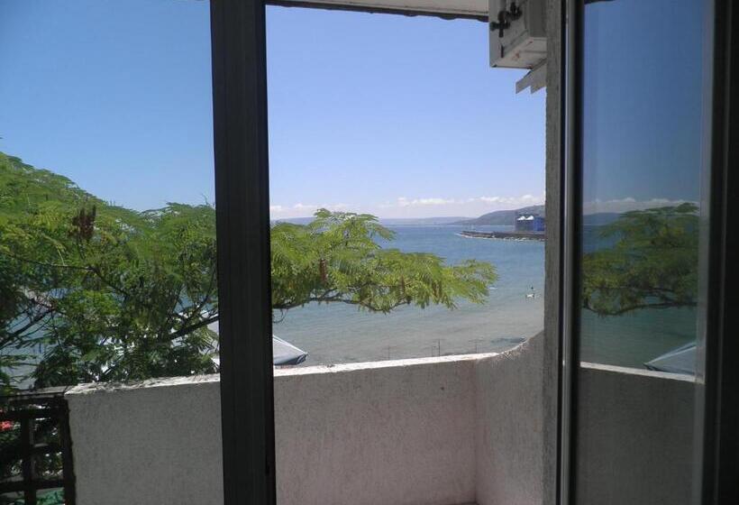 فندق Oasis   Beach Access