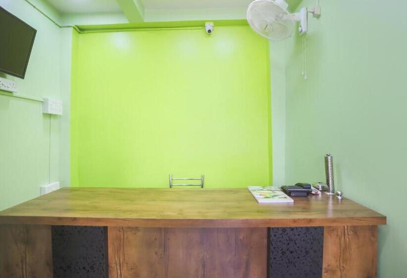 Hotel Oyo Air Sky Near Netaji Subhash Chandra Bose International Airport