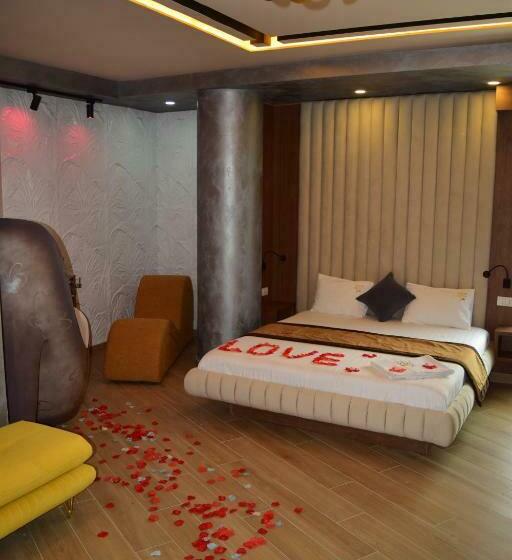 فندق Vila One Beach